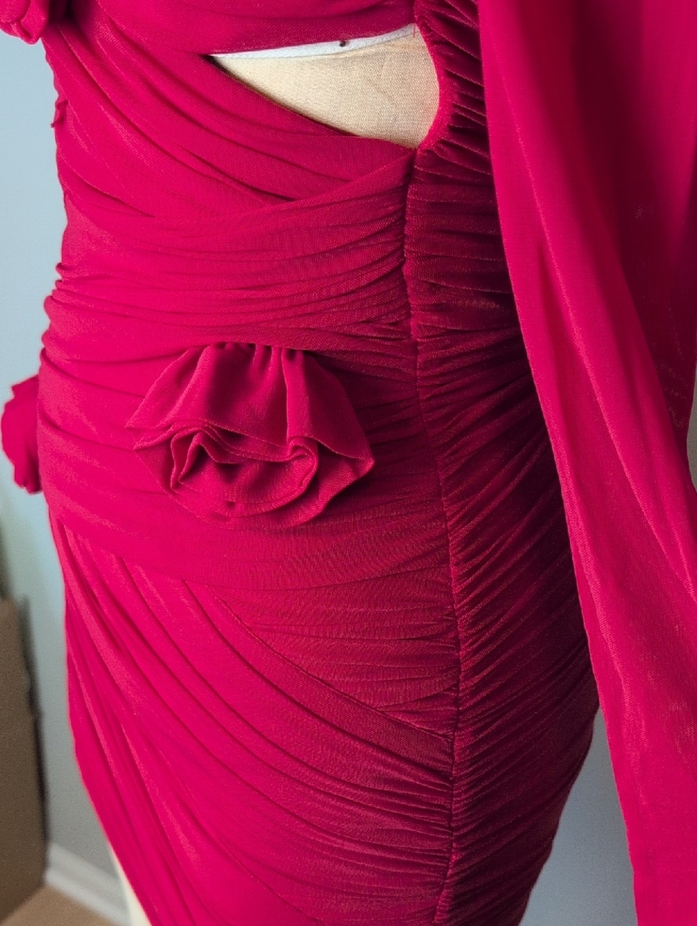 Bardot Vibrant Red Long Sleeve Dress - Picture 10 of 14